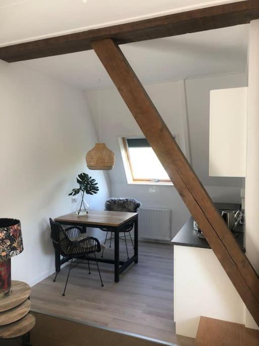 Rustig Logeerverblijf Aan De Rand Van De Stad Lekkum Exteriér fotografie